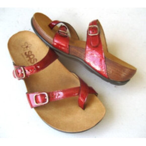 SAS Shelly Toe Loop Red Patent Leather Sandals Women’s 8M Comfort Orthotic Slip - Picture 1 of 10